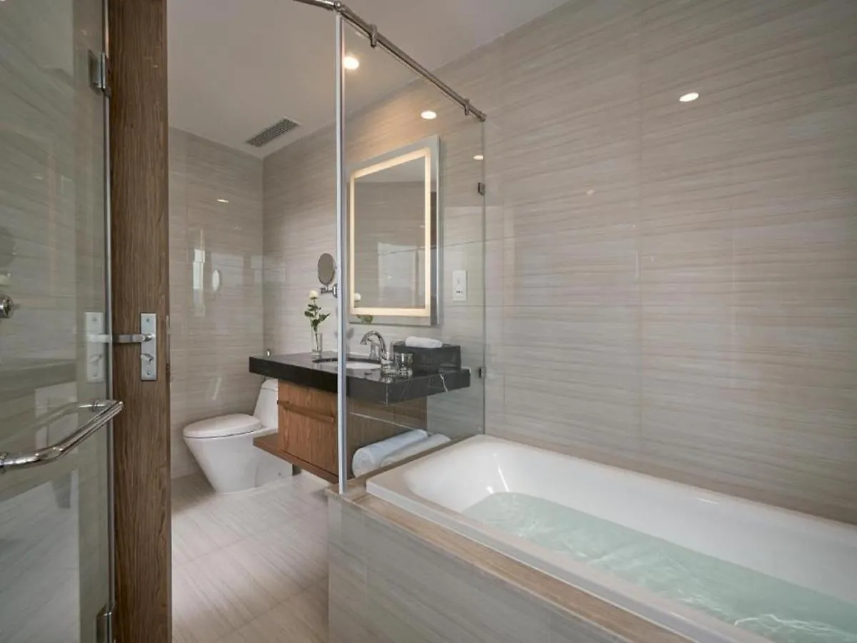 Glese Beachfront Aparthotel Nha Trang 0*,  Vietnam